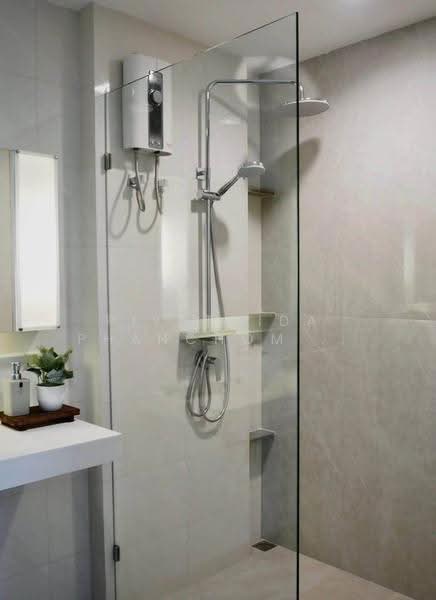 Rhythm Ratchada, Bangkok, 558 Ratchadaphisek Road, Samsen Nok, Huai Khwang, Bangkok, 1 Bedroom, 46 sqm, Condo For Rent, by Piyathida Phanchomphu, 500645451 - DDproperty.com