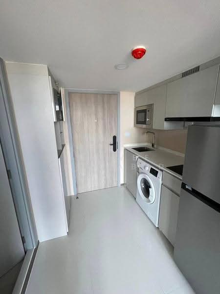 SOHO Bangkok Ratchada, Bangkok, 74 Pracha Rat Bamphen Rd, Huai Khwang, Bangkok, 1 Bedroom, 39 sqm, Condo For Rent, by Sutavee Chonlabud, 500645519 - DDproperty.com