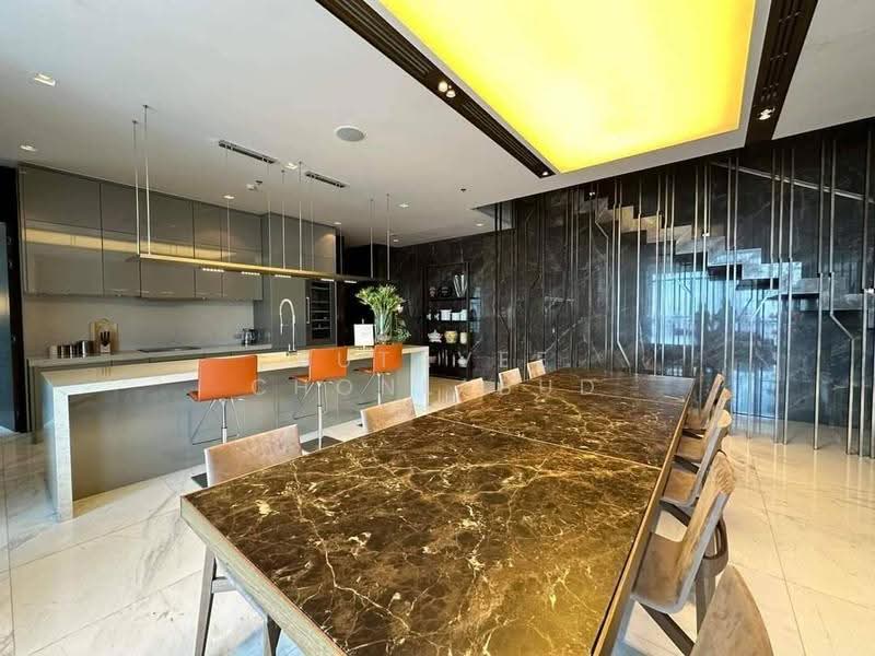 Hyde Sukhumvit 13, Bangkok, 13 Sukhumvit Road, Khlongtoei Nua, Watthana, Bangkok, 3 Bedrooms, 432 sqm, Condo For Sale, by Sutavee Chonlabud, 500645563 - DDproperty.com