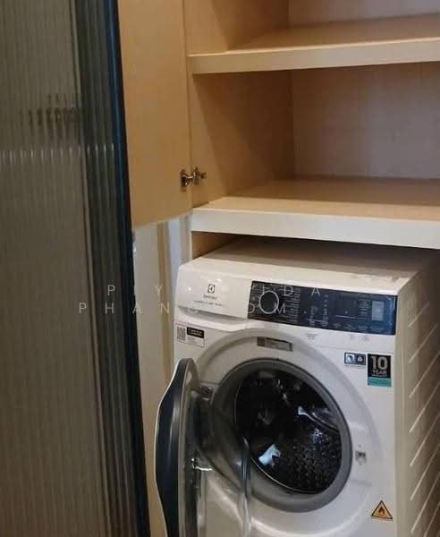 Noble State 39, Bangkok, 35 Soi Sukhumvit 39, Khlong Tan Nua, Watthana, Bangkok, 1 Bedroom, 42 sqm, Condo For Rent, by Piyathida Phanchomphu, 500645568 - DDproperty.com