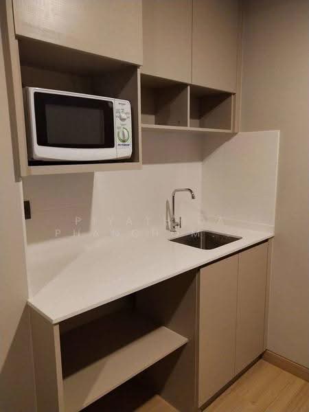 Lumpini Suite Phetchaburi-Makkasan, Bangkok, 1515 Phetchaburi Rd, Makkasan, Ratchathewi, Bangkok, 1 Bedroom, 28 sqm, Condo For Rent, by Piyathida Phanchomphu, 500645593 - DDproperty.com