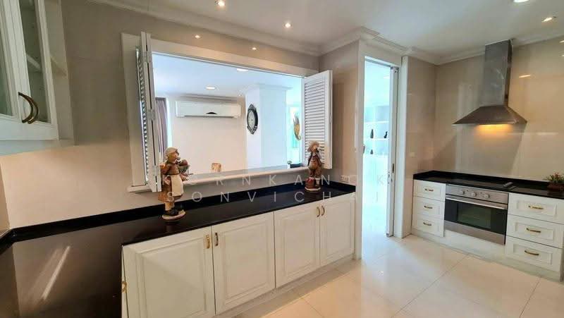 Piyathip Place, Bangkok, 24 Soi Prommitr, Khlong Tan Nua, Watthana, Bangkok, 4 Bedrooms, 572 sqm, Apartment For Rent, by Kornkanok Sonvichai, 500645634 - DDproperty.com