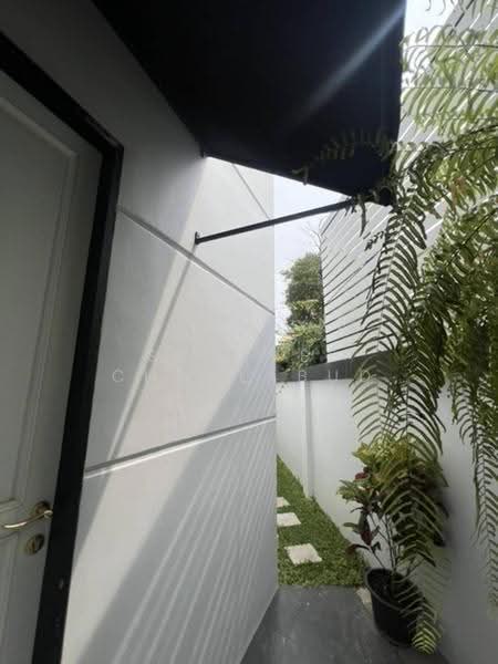 Maison Blanche – Sukhumvit 67 : เมซอง บลองช – สุขุมวิท 67, กรุงเทพ, 59 ซอยสุขุมวิท 67, พระโขนงเหนือ, วัฒนา, กรุงเทพ, 244 ตร.ม., บ้านเดี่ยว ให้เช่า, โดย Sutavee Chonlabud, 500645659 - DDproperty.com