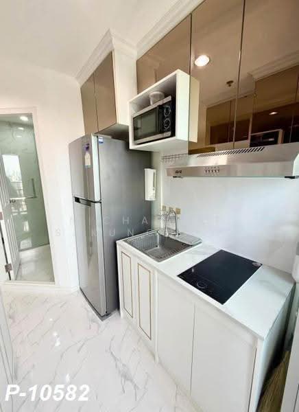 The Trust Residence Ratchada-Rama 3, Bangkok, Nonsi Rd, Chong Nonsi, Yan Nawa, Bangkok, 1 Bedroom, 30 sqm, Condo For Rent, by Nichaphat Sakunchayapha, 500645729 - DDproperty.com