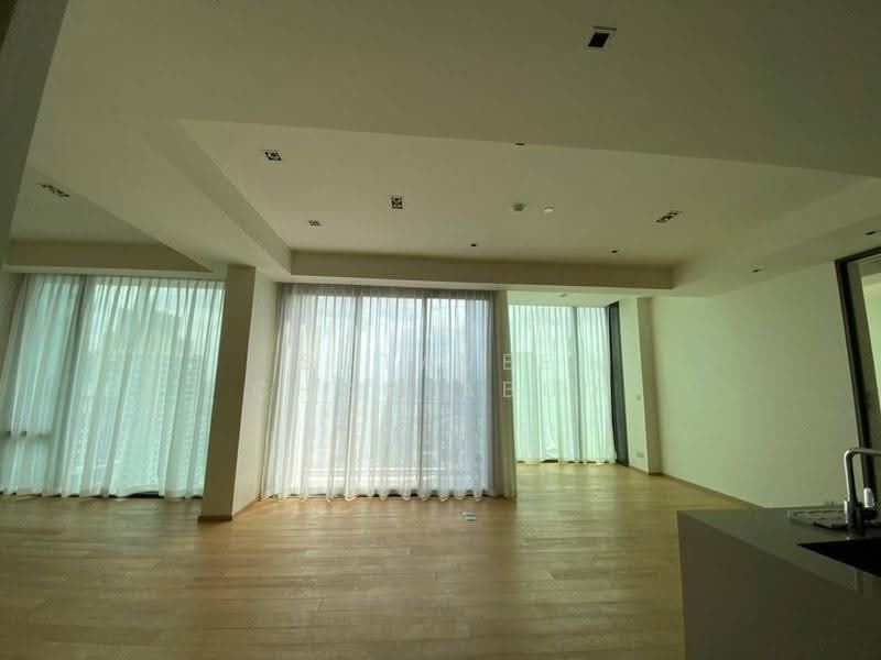 28 Chidlom, Bangkok, 28 Chit Lom Alley, Lumphini, Pathum Wan, Bangkok, 2 Bedrooms, 127 sqm, Condo For Sale, by Sutavee Chonlabud, 500645750 - DDproperty.com