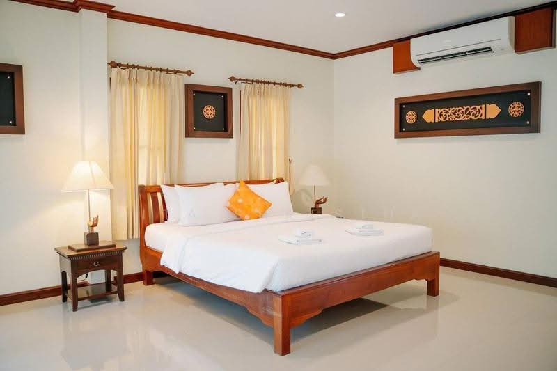 3 BR house, Prachuap Khiri Khan, Thongchai, Bang Saphan, Prachuap Khiri Khan, 3 Bedrooms, 180 sqm, Single Detached House For Sale, by Sita Shrestha, 500645778 - DDproperty.com