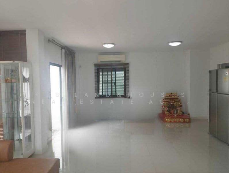 Baanfah Townee Pinklao-Sai 5 : บ้านฟ้า ทาวน์นี ปิ่นเกล้า-สาย 5, นครปฐม, ถนนพุทธมณฑลสาย 5, บางกระทึก, สามพราน, นครปฐม, 220 ตร.ม., ทาวน์เฮ้าส์ ขาย, โดย YTD Land&houses Real Estate Agency, 500645786 - DDproperty.com
