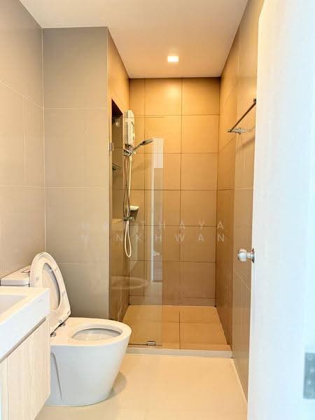 Rich Park @ Triple Station, Bangkok, 591 Srinakarin Road, Suan Luang, Bangkok, 1 Bedroom, 30 sqm, Condo For Rent, by Natthaya Ninkhwan, 500645803 - DDproperty.com