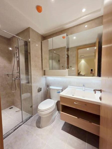 Regal Sathon-Naradhiwas, Bangkok, Naradhiwas Rajanagarindra Road, Thung Maha Mek, Sathon, Bangkok, 1 Bedroom, 37 sqm, Condo For Rent, by Nat Tantirapan, 500645835 - DDproperty.com