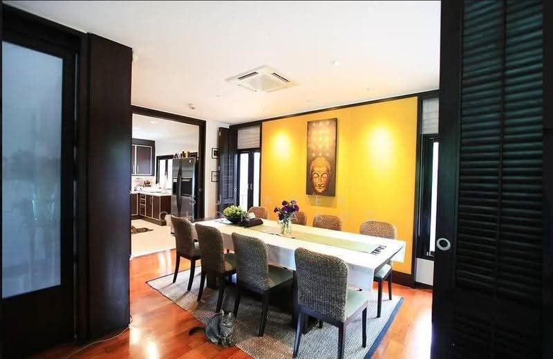 4 BR house, Bangkok, Praborommaharatchawang, Phra Nakhon, Bangkok, 4 Bedrooms, 297 sqm, Single Detached House For Sale, by Sutavee Chonlabud, 500645871 - DDproperty.com