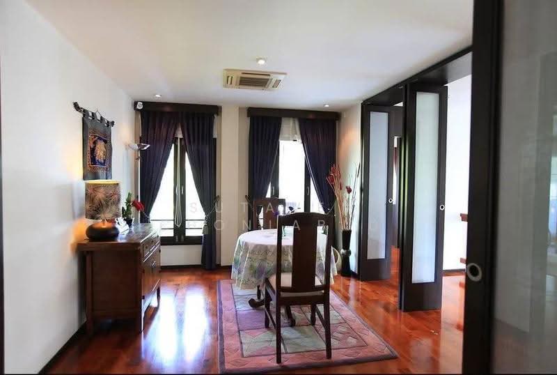 4 BR house, Bangkok, Praborommaharatchawang, Phra Nakhon, Bangkok, 4 Bedrooms, 297 sqm, Single Detached House For Sale, by Sutavee Chonlabud, 500645871 - DDproperty.com