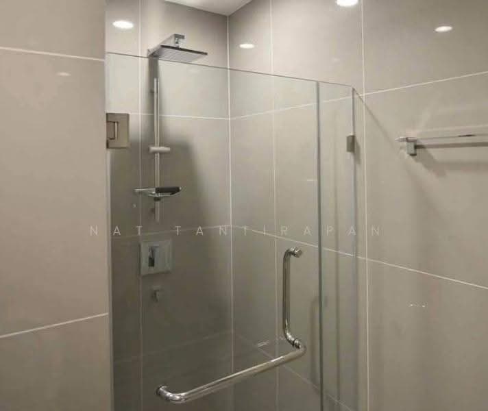 IDEO Mobi Asoke, Bangkok, New Petchaburi Road, Bang Kapi, Huai Khwang, Bangkok, 1 Bedroom, 47 sqm, Condo For Rent, by Nat Tantirapan, 500645882 - DDproperty.com