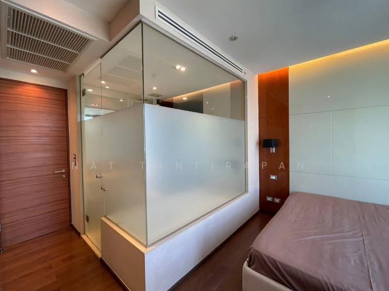 The Address Sukhumvit 28, Bangkok, 1 Soi Sukhumvit 28, Khong Tan, Khlong Toei, Bangkok, 2 Bedrooms, 70 sqm, Condo For Sale, by Nat Tantirapan, 500645893 - DDproperty.com
