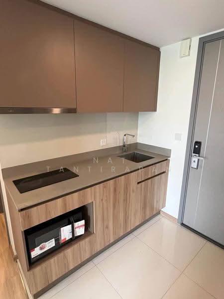 Taka Haus, Bangkok, 99 Soi Ekamai 10, Khlong Tan Nua, Watthana, Bangkok, 2 Bedrooms, 48 sqm, Condo For Rent, by Nat Tantirapan, 500645901 - DDproperty.com