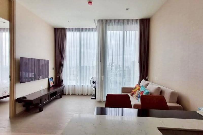 The Esse Asoke, Bangkok, 333 Soi Sukhumvit 21, Sukhumvit Road, Khlongtoei Nua, Watthana, Bangkok, 1 Bedroom, 44 sqm, Condo For Sale, by Nat Tantirapan, 500645922 - DDproperty.com