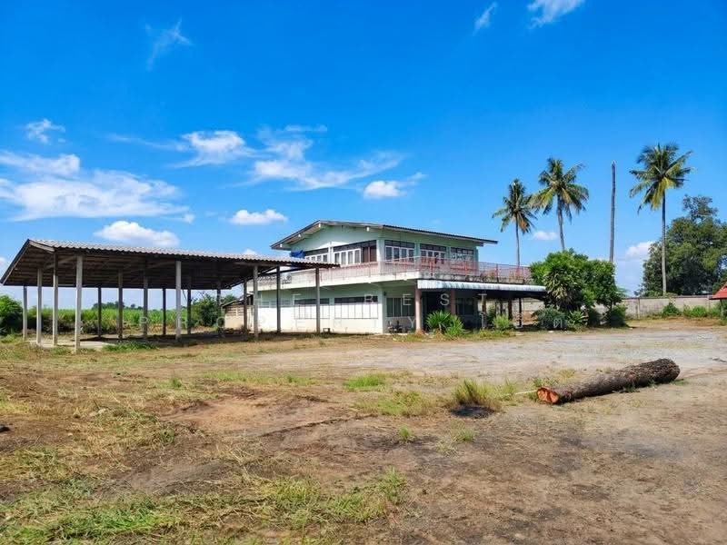 บ้านเดี่ยวพร้อมที่ดินสองพี่น้อง สุพรรณบุรี, Suphan Buri, Bo Suphan, Song Phi Nong, Suphan Buri, 2 Bedrooms, 100 sqm, Single Detached House For Sale, by The Best Property โอ็ต, 500645951 - DDproperty.com