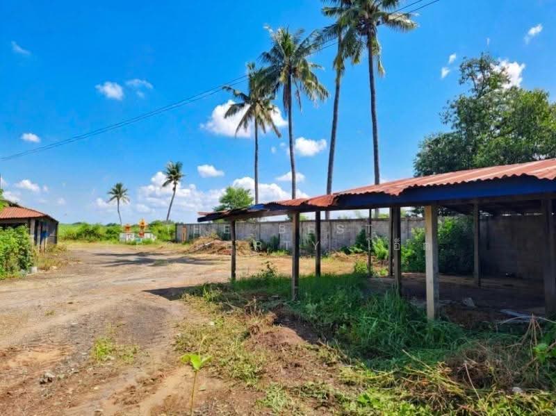 บ้านเดี่ยวพร้อมที่ดินสองพี่น้อง สุพรรณบุรี, สุพรรณบุรี, บ่อสุพรรณ, สองพี่น้อง, สุพรรณบุรี, 100 ตร.ม., บ้านเดี่ยว ขาย, โดย The Best Property โอ็ต, 500645951 - DDproperty.com