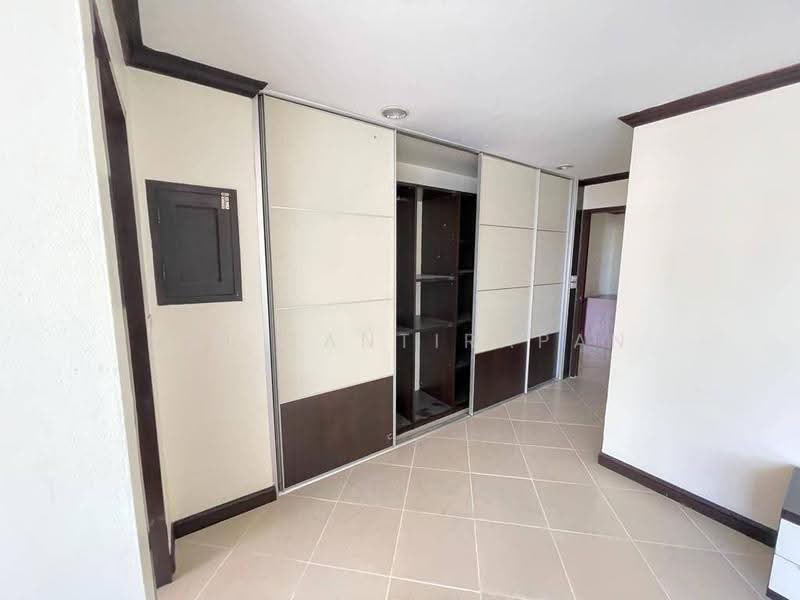Windsor Tower, Bangkok, 9 Sukhumvit 20 Alley, Khwaeng Khlong Toei, Khlong Toei, Bangkok, 3 Bedrooms, 308 sqm, Condo For Rent, by Nat Tantirapan, 500646019 - DDproperty.com