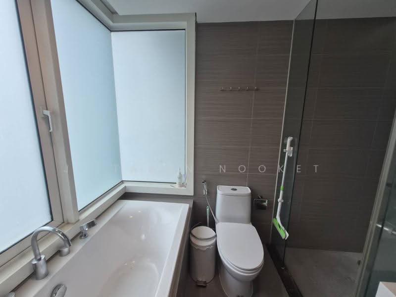 Siri At Sukhumvit, Bangkok, 902 Sukhumvit Road, Phra Kanong, Khlong Toei, Bangkok, 2 Bedrooms, 74 sqm, Condo For Rent, by Jittakan Nooket, 500646025 - DDproperty.com