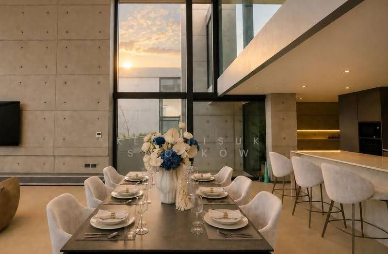 Sea Theatre Rawai Beachfront, Phuket, Karon, Muang Phuket, Phuket, 5 Bedrooms, 704 sqm, Villa For Sale, by Keartisuk Sookkow, 500646149 - DDproperty.com