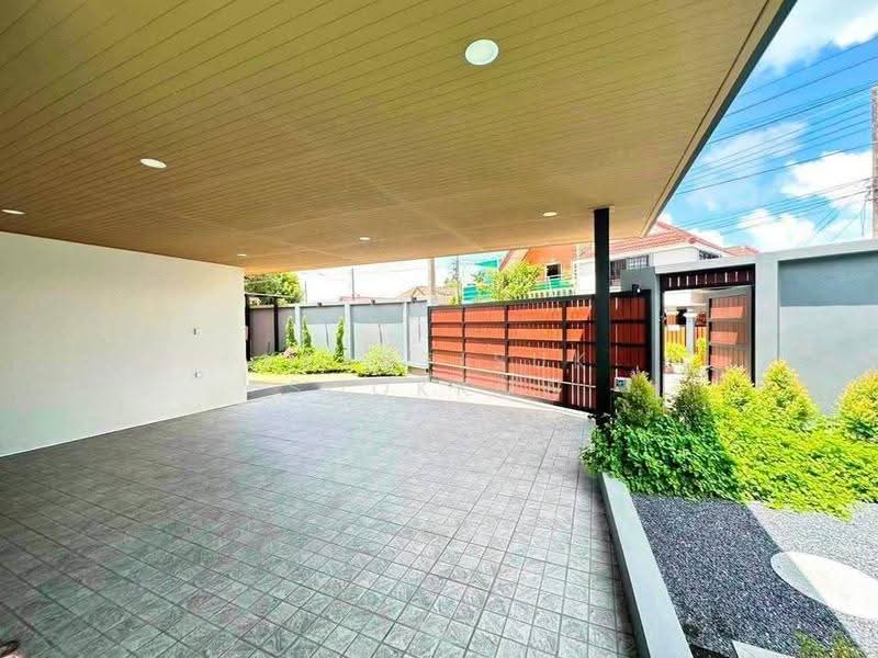 3-BR House, Phuket, Wichit, Muang Phuket, Phuket, 3 Bedrooms, 204 sqm, Single Detached House For Sale, by Keartisuk Sookkow, 500646170 - DDproperty.com