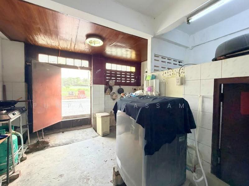 Suan Talay, Bangkok, Bangmot, Thung Khru, Bangkok, 4 Bedrooms, 180 sqm, Townhouse For Sale, by Punpapa Rassamee, 500646247 - DDproperty.com