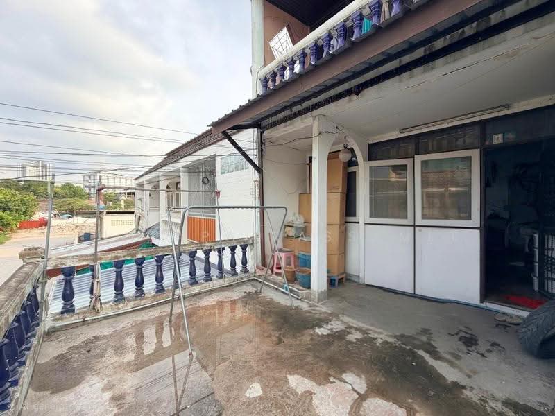 Suan Talay, Bangkok, Bangmot, Thung Khru, Bangkok, 4 Bedrooms, 180 sqm, Townhouse For Sale, by Punpapa Rassamee, 500646247 - DDproperty.com