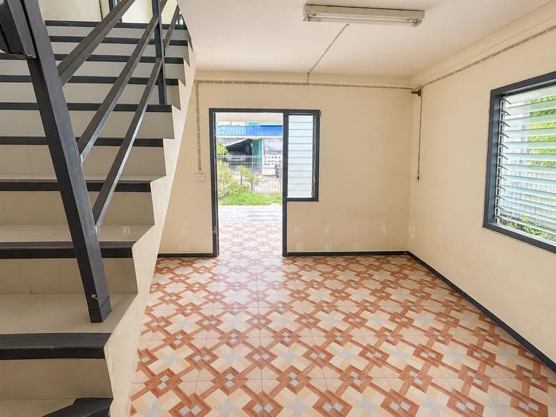 Baan Ua-Athorn Rangsit Klong 10/3, Pathum Thani, Bung Ba, Nong Sua, Pathum Thani, 2 Bedrooms, 111 sqm, Townhouse For Sale, by ภัทรนัน อิศรางกูร ณ อยุธยา, 500646295 - DDproperty.com