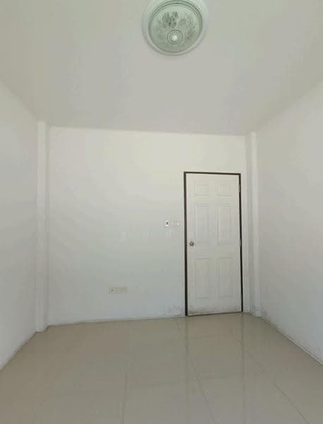 หมู่บ้านไอวี่ทาวน์ 1, Chon Buri (Pattaya), Kut Ngong, Phanat Nikhom, Chon Buri (Pattaya), 3 Bedrooms, 114 sqm, Townhouse For Sale, by ฐปนัท, 500646306 - DDproperty.com
