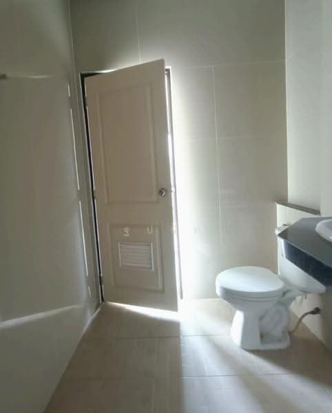 หมู่บ้านไอวี่ทาวน์ 1, Chon Buri (Pattaya), Kut Ngong, Phanat Nikhom, Chon Buri (Pattaya), 3 Bedrooms, 114 sqm, Townhouse For Sale, by ฐปนัท, 500646306 - DDproperty.com