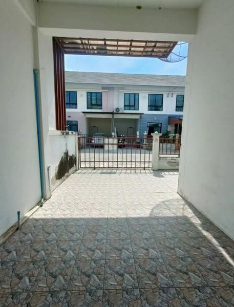 หมู่บ้านไอวี่ทาวน์ 1, Chon Buri (Pattaya), Kut Ngong, Phanat Nikhom, Chon Buri (Pattaya), 3 Bedrooms, 114 sqm, Townhouse For Sale, by ฐปนัท, 500646306 - DDproperty.com