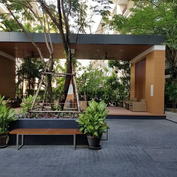 The Clover Thonglor Residence, Bangkok, Soi Sukhumvit 55, Khlong Tan Nua, Watthana, Bangkok, 1 Bedroom, 36 sqm, Condo For Rent, by Rinrada Permpool, 500646316 - DDproperty.com