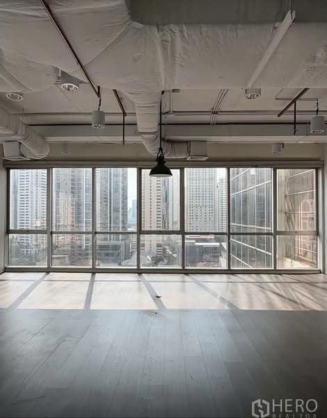 For rent Office Space 224 sq.m. near BTS Phrom Phong Khlong Toei, Bangkok HRE01515, Bangkok, Khong Tan, Khlong Toei, Bangkok, , 224 sqm, Office Space For Rent, by Hero Realtor Co., Ltd., 500646324 - DDproperty.com