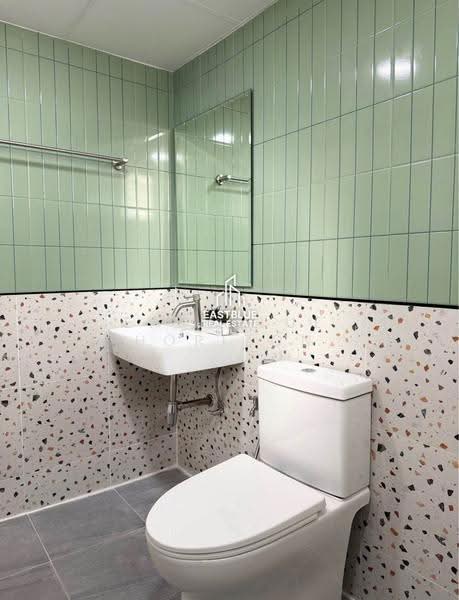 Century Park, Bangkok, 49 22 Vibhavadi-Rangsit Road, Jom Phon, Chatuchak, Bangkok, 2 Bedrooms, 48 sqm, Condo For Sale, by Eastblue Horizon, 500646370 - DDproperty.com