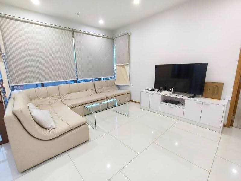 The Emporio Place, Bangkok, 93 Soi Sukhumvit 24, Sukhumvit Road, Khong Tan, Khlong Toei, Bangkok, 2 Bedrooms, 105 sqm, Condo For Rent, by Yaninatta Jaturaphut, 500646379 - DDproperty.com