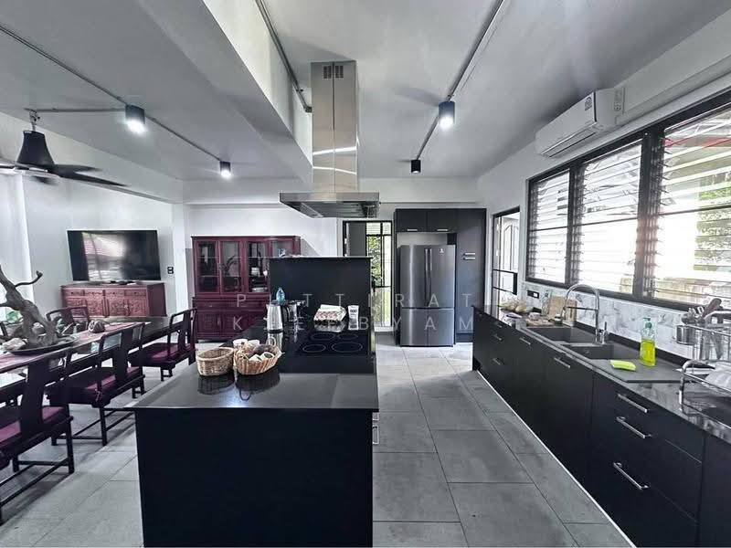 4 BR house, Chon Buri (Pattaya), Bang Sa-re, Sattahip, Chon Buri (Pattaya), 4 Bedrooms, 445 sqm, Single Detached House For Sale, by Puttirat Kleebyam, 500646401 - DDproperty.com