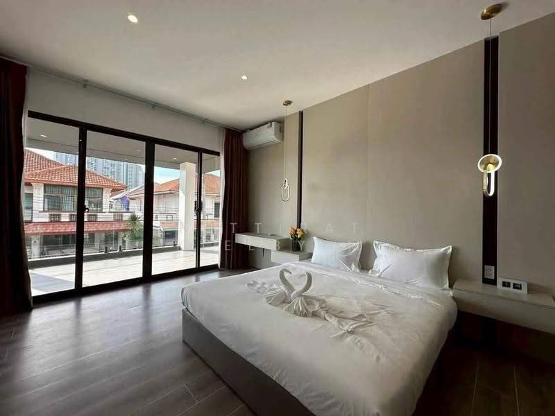 5-BR House, Chon Buri (Pattaya), Nong Pru, Bang Lamung (Pattaya), Chon Buri (Pattaya), 5 Bedrooms, 300 sqm, Single Detached House For Sale, by Puttirat Kleebyam, 500646408 - DDproperty.com