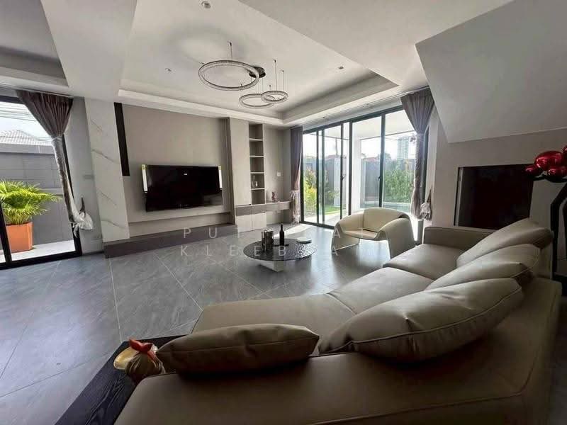 5-BR House, Chon Buri (Pattaya), Nong Pru, Bang Lamung (Pattaya), Chon Buri (Pattaya), 5 Bedrooms, 300 sqm, Single Detached House For Sale, by Puttirat Kleebyam, 500646408 - DDproperty.com