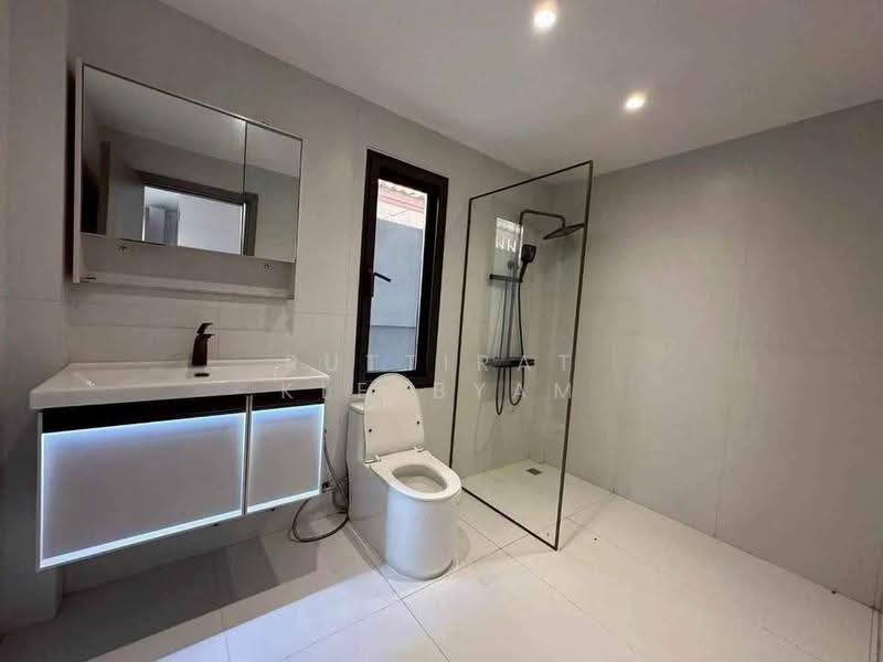 5-BR House, Chon Buri (Pattaya), Nong Pru, Bang Lamung (Pattaya), Chon Buri (Pattaya), 5 Bedrooms, 300 sqm, Single Detached House For Sale, by Puttirat Kleebyam, 500646408 - DDproperty.com