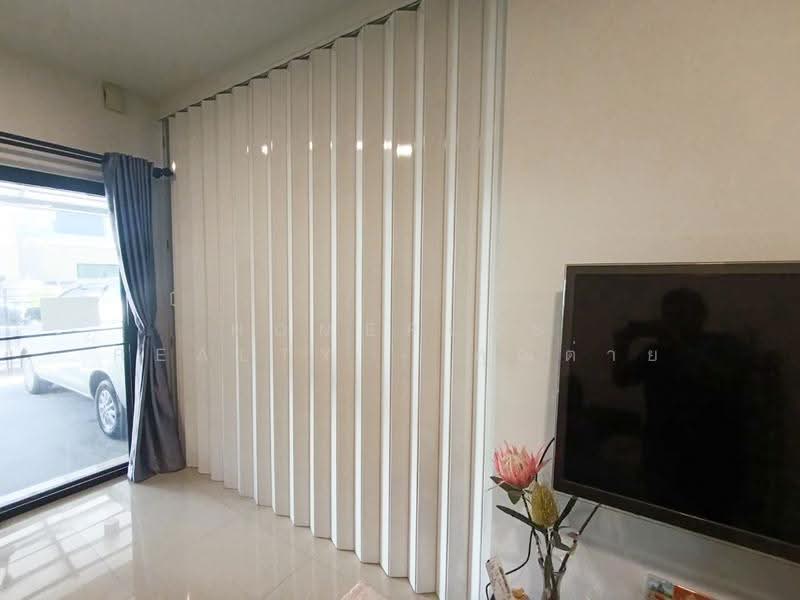 New York Rangsit Klong 4 : นิวยอร์ก รังสิต คลอง 4, ปทุมธานี, บึงยี่โถ, ธัญบุรี, ปทุมธานี, 130 ตร.ม., ทาวน์เฮ้าส์ ขาย, โดย HOMEPLUS REALTY - คุณต่าย, 500646413 - DDproperty.com