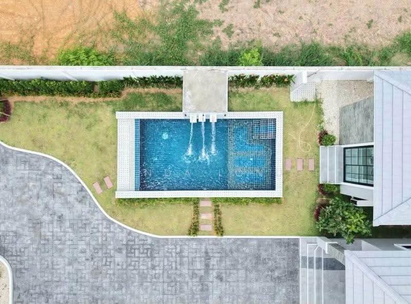 4-BR House, Chon Buri (Pattaya), Huai Yai, Bang Lamung (Pattaya), Chon Buri (Pattaya), 4 Bedrooms, 382 sqm, Single Detached House For Sale, by Melinda Lonuch, 500646433 - DDproperty.com