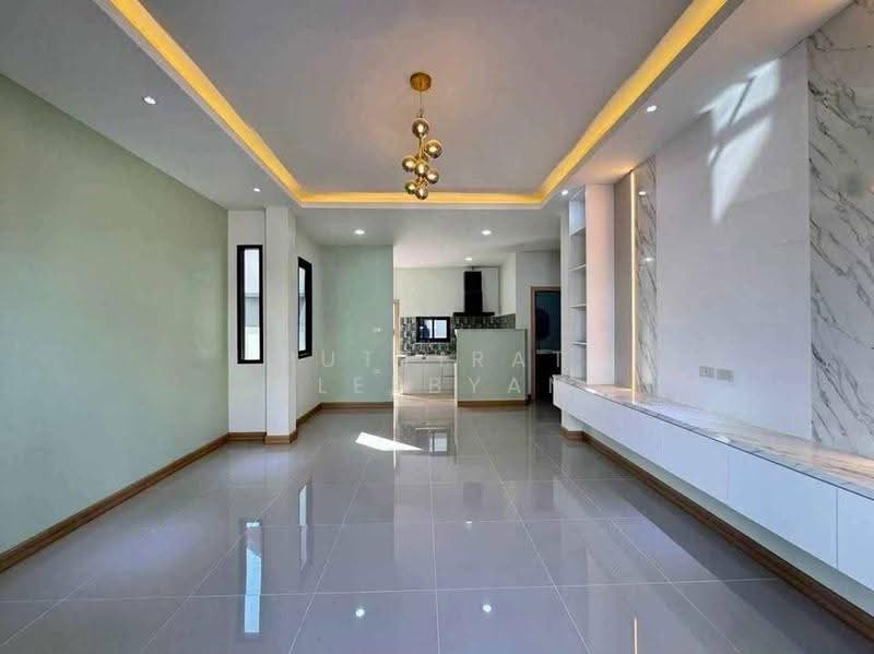 3-BR House, Chon Buri (Pattaya), Nong Pla Lai, Bang Lamung (Pattaya), Chon Buri (Pattaya), 3 Bedrooms, 204 sqm, Single Detached House For Sale, by Puttirat Kleebyam, 500646436 - DDproperty.com