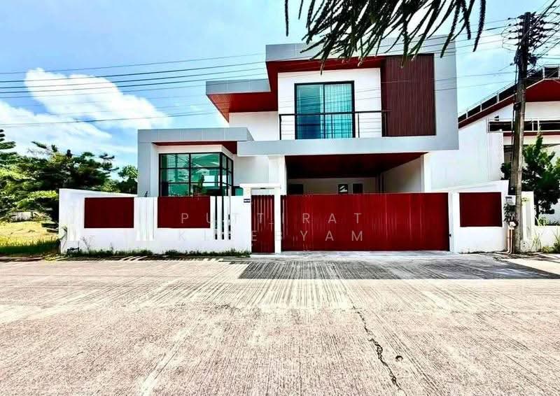 3-BR House, Phuket, Thep Krasattri, Thalang, Phuket, 3 Bedrooms, 240 sqm, Single Detached House For Sale, by Puttirat Kleebyam, 500646446 - DDproperty.com