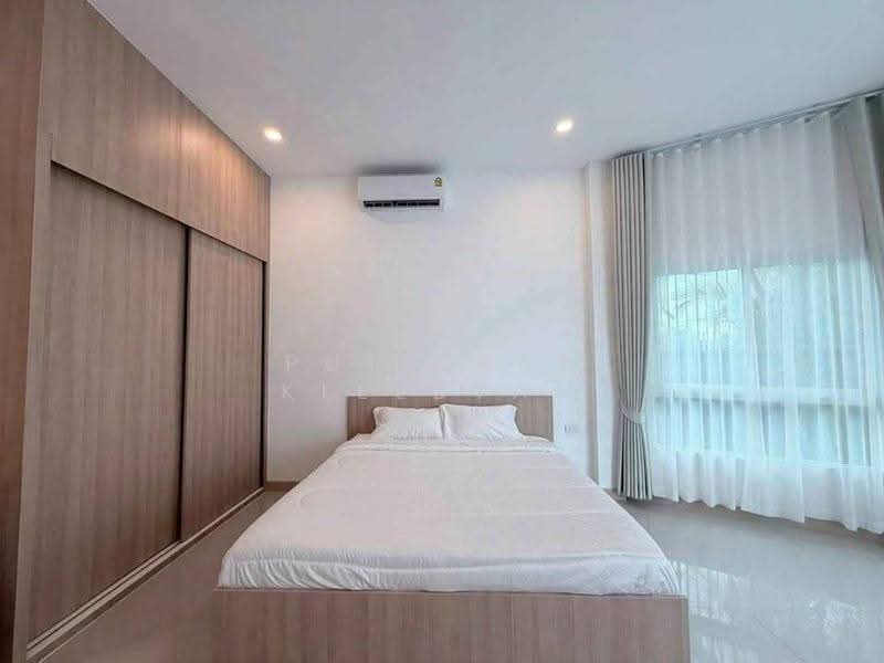 3-BR House, Chon Buri (Pattaya), Poong, Bang Lamung (Pattaya), Chon Buri (Pattaya), 3 Bedrooms, 204 sqm, Single Detached House For Sale, by Puttirat Kleebyam, 500646452 - DDproperty.com