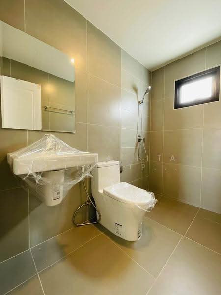 Maneeya Masterpiece Rattanathibet, Nonthaburi, Sai Ma, Muang Nonthaburi, Nonthaburi, 4 Bedrooms, 250 sqm, Single Detached House For Sale, by Thanyathita Nalinratphokin, 500646545 - DDproperty.com