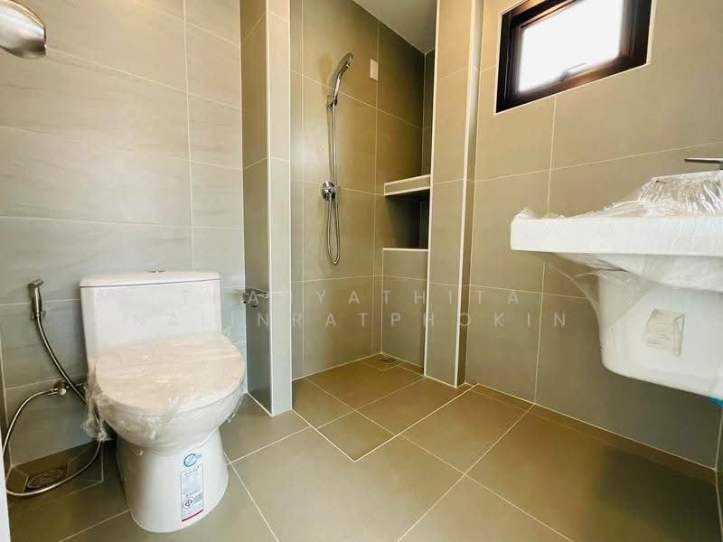 Maneeya Masterpiece Rattanathibet, Nonthaburi, Sai Ma, Muang Nonthaburi, Nonthaburi, 4 Bedrooms, 250 sqm, Single Detached House For Sale, by Thanyathita Nalinratphokin, 500646545 - DDproperty.com