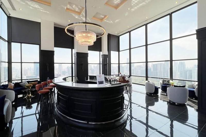 Muniq Langsuan, Bangkok, Soi Tonson, Lumphini, Pathum Wan, Bangkok, 1 Bedroom, 57 sqm, Condo For Rent, by Thanyalak Ajmera, 500646595 - DDproperty.com