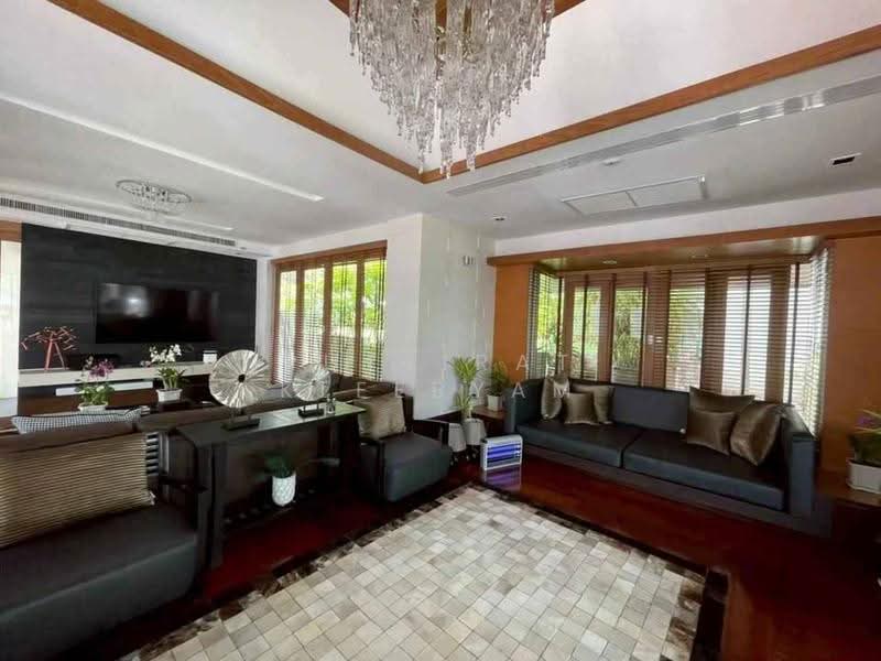 5-BR House, Chon Buri (Pattaya), Na Kloe, Bang Lamung (Pattaya), Chon Buri (Pattaya), 5 Bedrooms, 426 sqm, Single Detached House For Sale, by Puttirat Kleebyam, 500646645 - DDproperty.com