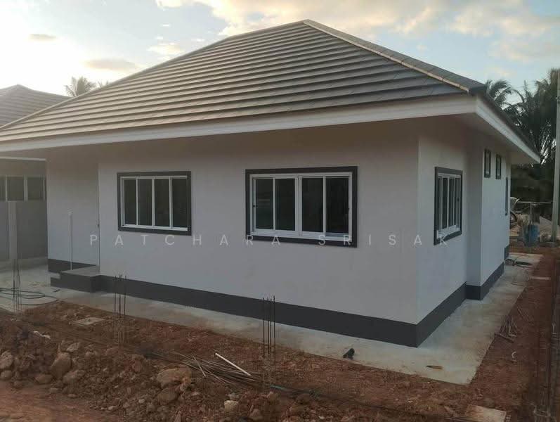 3-BR House, Prachuap Khiri Khan, Nong Ta Taem, Pran Buri, Prachuap Khiri Khan, 3 Bedrooms, 120 sqm, Single Detached House For Sale, by Patchara Srisak, 500646665 - DDproperty.com