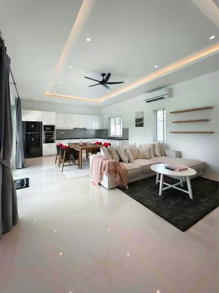 3 BR house, Prachuap Khiri Khan, Hua Hin, Prachuap Khiri Khan, 3 Bedrooms, 180 sqm, Single Detached House For Rent, by Patchara Srisak, 500646702 - DDproperty.com